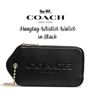 COACH HANTAG WRISTLET WALLET IN BLACK LEATHER F52507 CREDIT CARD CASE OVERSIZED.